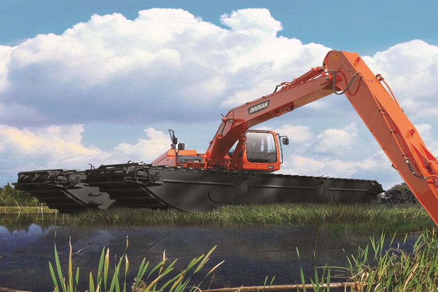 Doosan Amphibious Excavator DX225AM update 1
